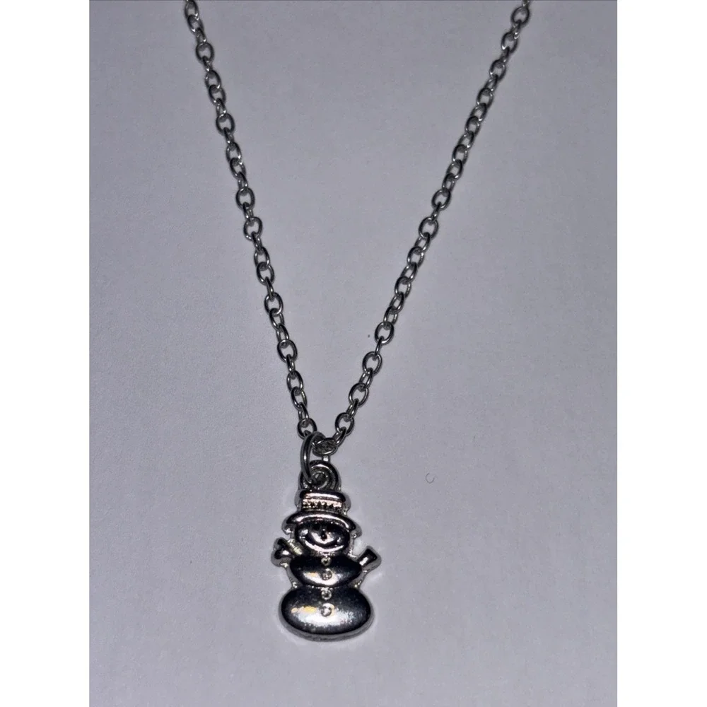 Snowman Pendent Necklace Silver Tone Chain Mini Christmas Charm